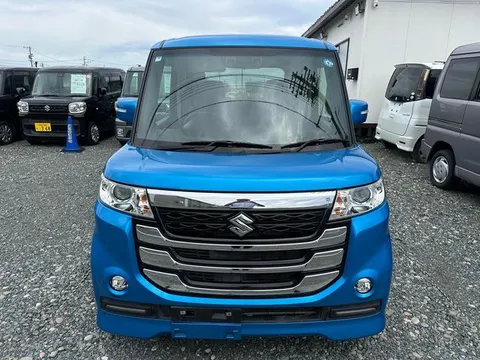 Suzuki Spacia Custom Z