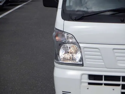 Nissan Clipper Truck