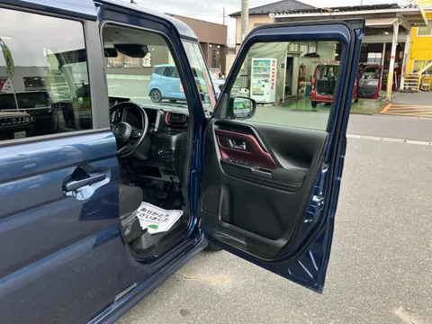 Suzuki Spacia Custom