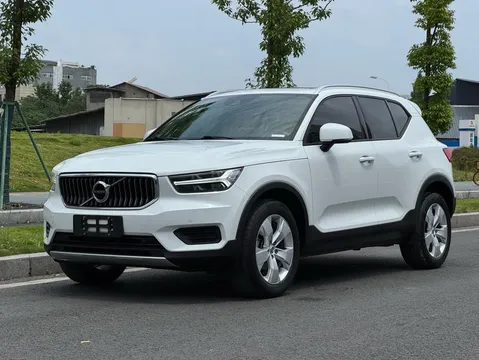 Volvo XC40