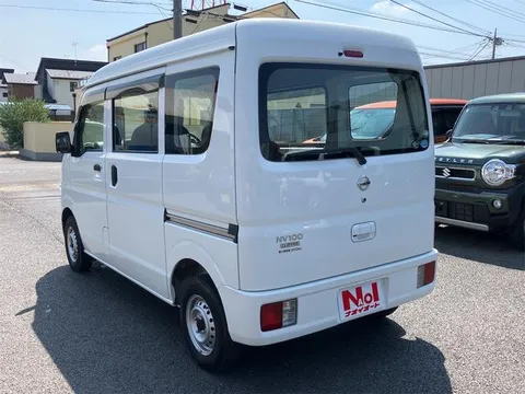 Nissan Clipper