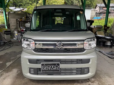 Suzuki Spacia