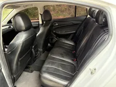Roewe i5