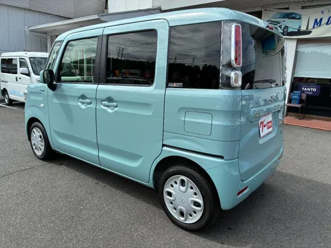 Suzuki Spacia