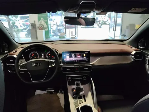 Geely Coolray (Binyue)