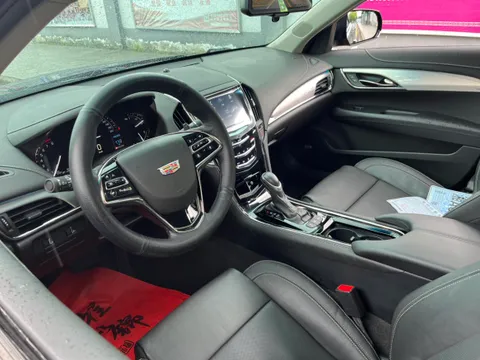 Cadillac ATS-L