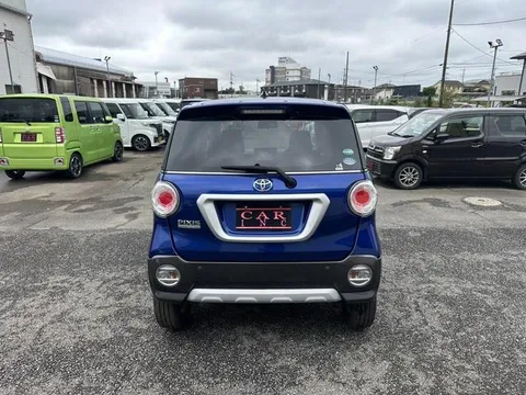Toyota Pixis Joy