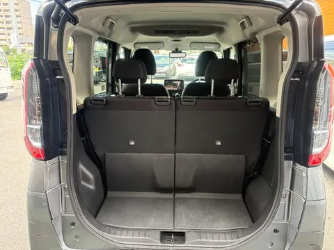 Mitsubishi eK X Space