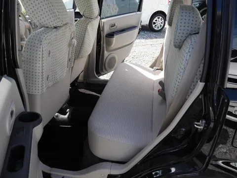 Nissan Otti