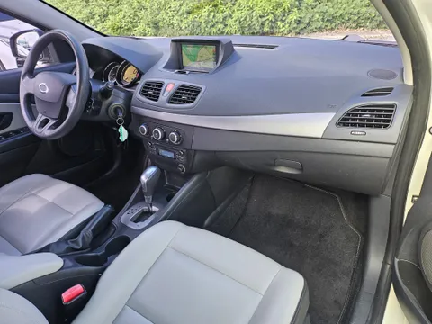 Renault SM3