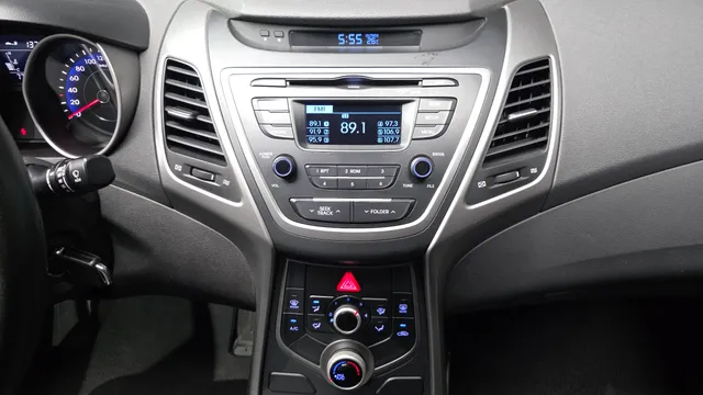Hyundai Elantra (Avante)
