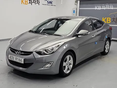 Hyundai Elantra (Avante)