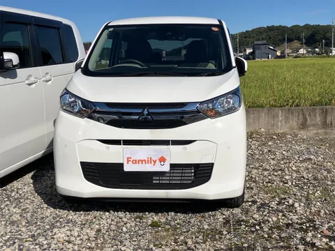 Mitsubishi eK Wagon