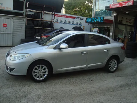 Renault SM3