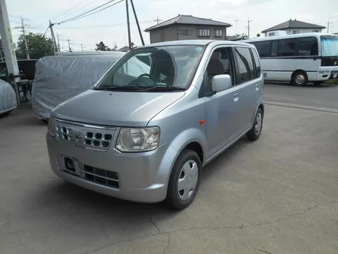 Nissan Otti