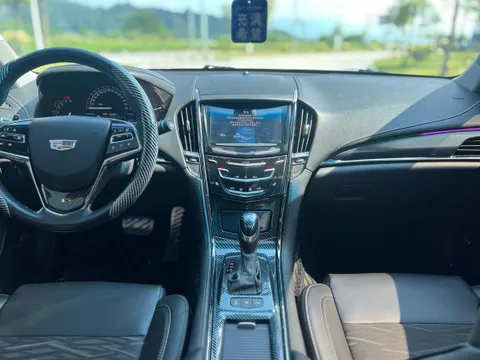 Cadillac ATS-L