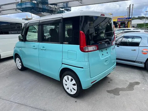 Suzuki Spacia
