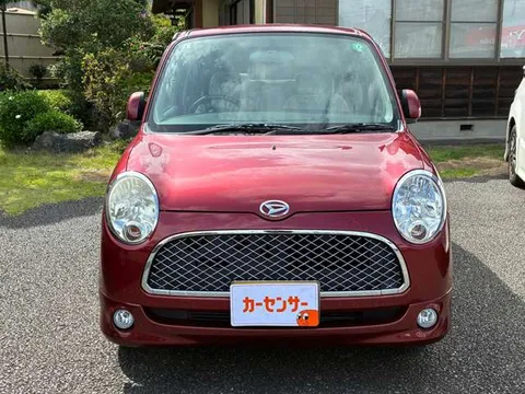 Daihatsu Mira Gino