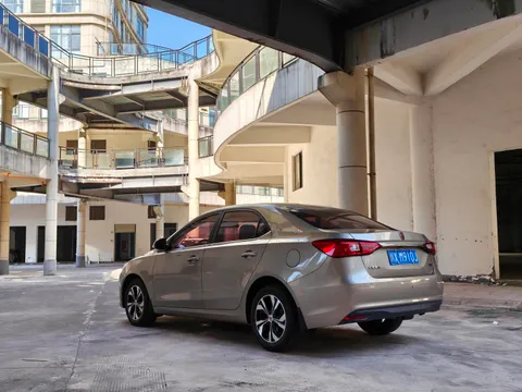 Roewe 360