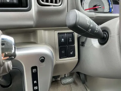 Nissan Clipper Rio