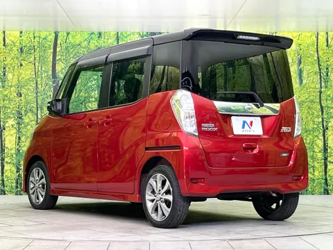 Nissan Dayz Roox