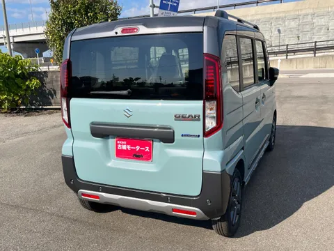 Suzuki Spacia Gear
