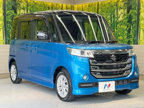 Suzuki Spacia Custom Z