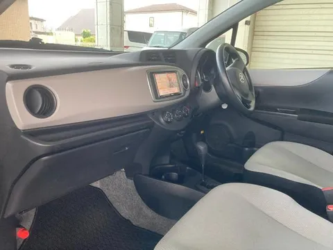 Toyota Yaris (Vitz)