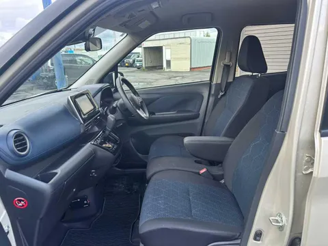 Mitsubishi eK X