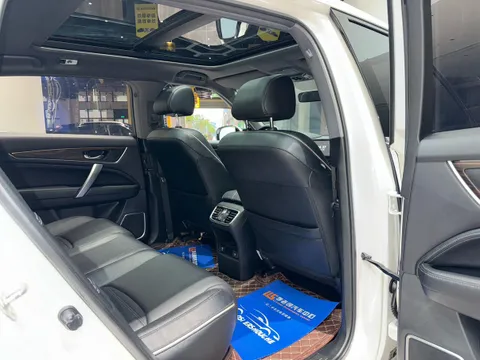 Honda UR-V