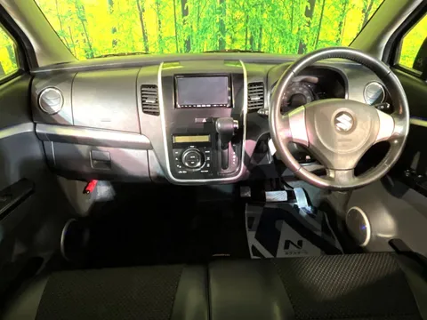 Suzuki Wagon R Stingray