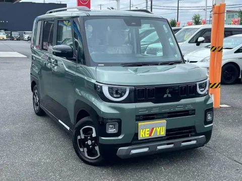 Mitsubishi Delica Mini