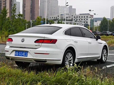 Volkswagen CC