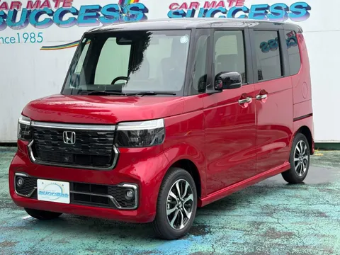 Honda N-BOX Custom