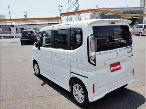Suzuki Spacia Custom