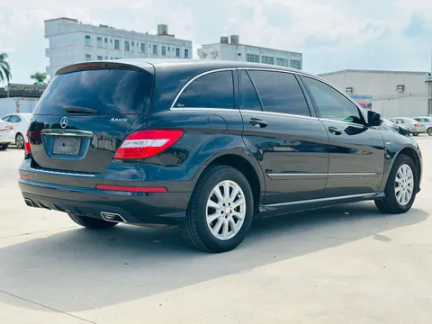 Mercedes-Benz R-Class
