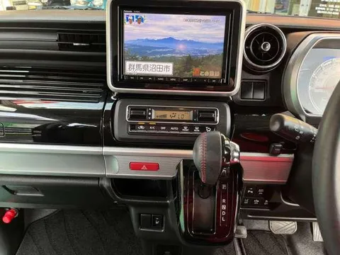 Suzuki Spacia Custom