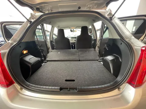 Toyota Yaris (Vitz)