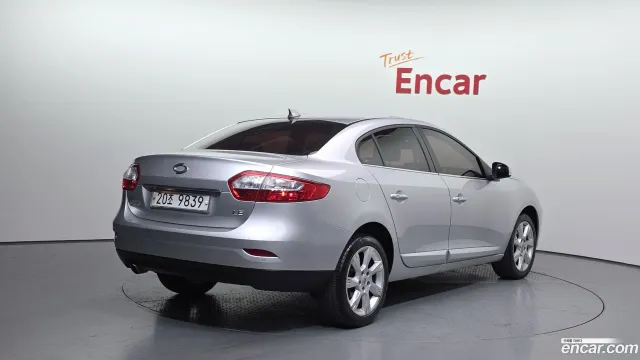Renault SM3