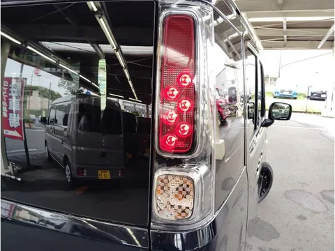 Suzuki Spacia Base
