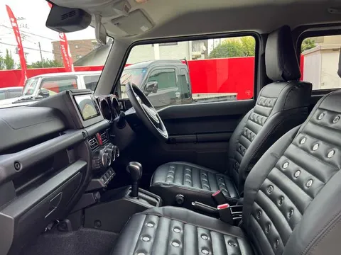 Suzuki Jimny Sierra