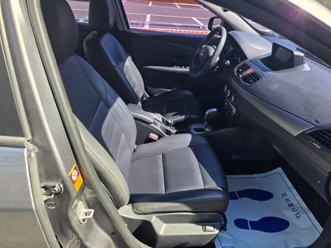 Renault SM3