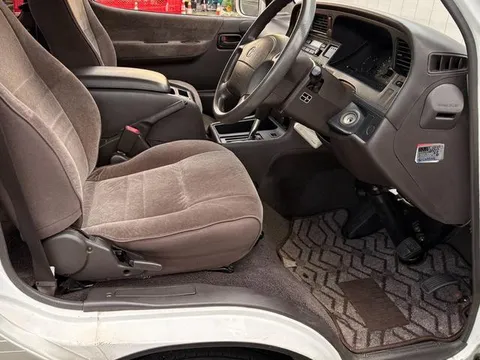 Toyota HiAce Wagon