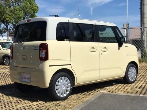 Suzuki Wagon R Smile