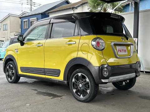 Daihatsu Cast