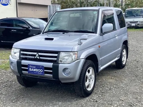 Mitsubishi Pajero Mini