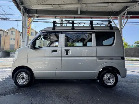 Nissan Clipper