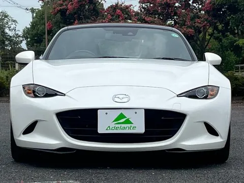 Mazda MX-5 (Roadster)