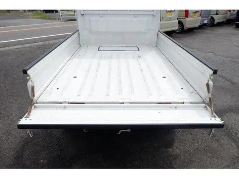 Nissan Clipper Truck