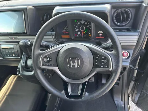 Honda N-VAN Plus Style